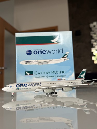Cathay pacific airbus a340 300 - airbus, a340-300